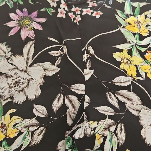 Floral Print Black Leggings - Picture 15 of 16